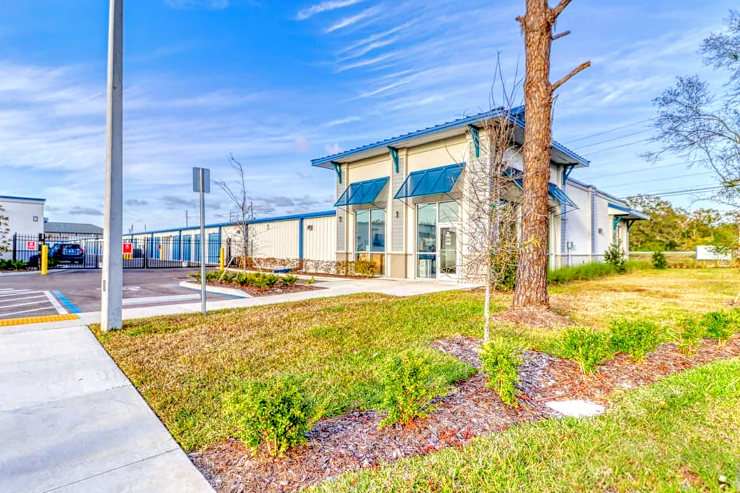 Lockhart Land O’ Lakes8