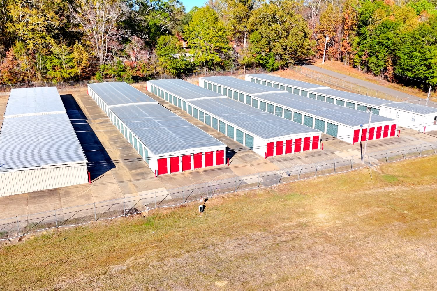 Raymond Clinton Mini Storage2