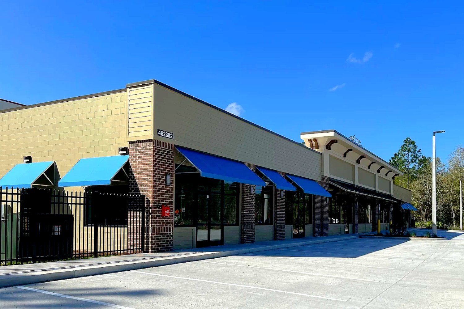 Bridgeview Self Storage West1