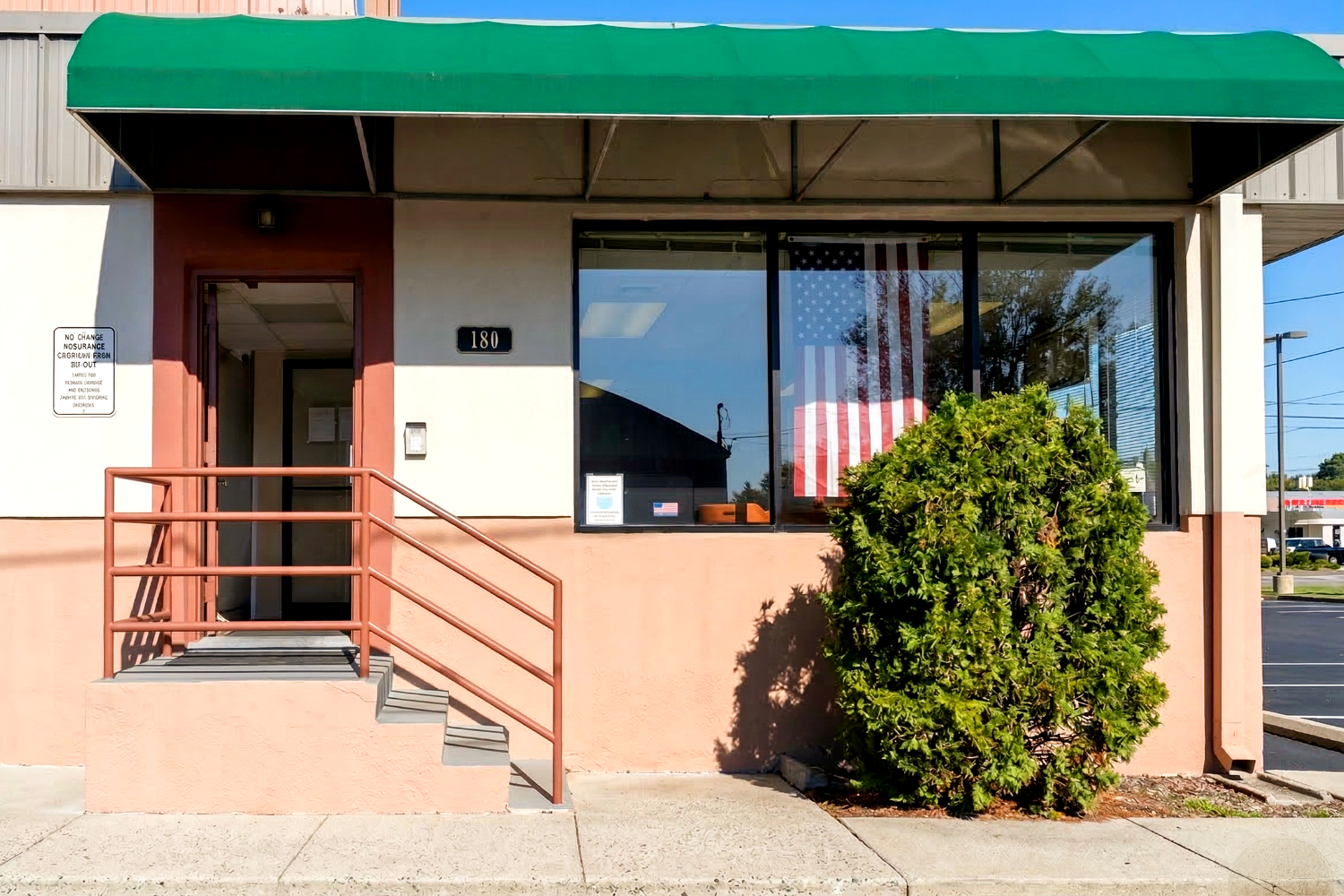 Lindenhurst Self Storage Aie 3