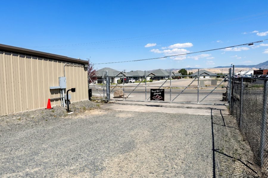 Iron Mountain Storage Gate