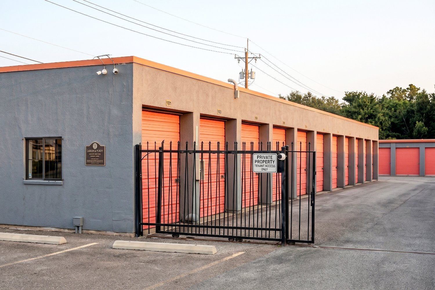 Space Self Storage Gate