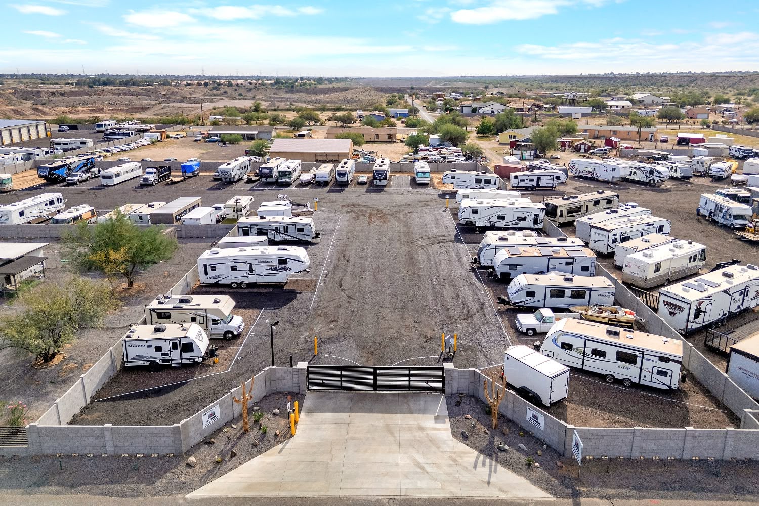 Northwest Valley Rv Storage12